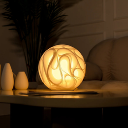 O1 Gravity Sculpted Lamp Leora