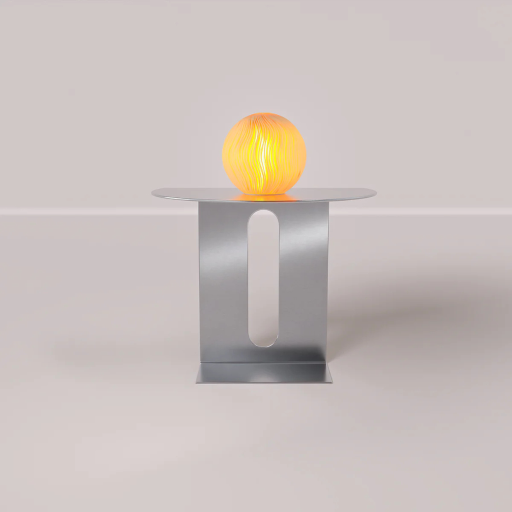 O5 Wind-Sculpted Lamp Leora – museum-quality 3D-printed light sculpture, elegant ridges and curves